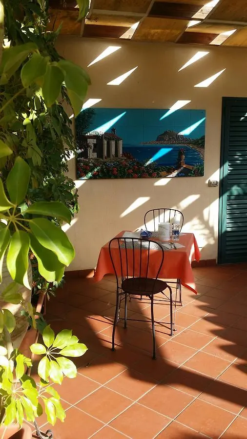 Holidays Cefalu Bed & Breakfast