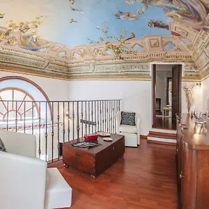 La Triscele Apartment